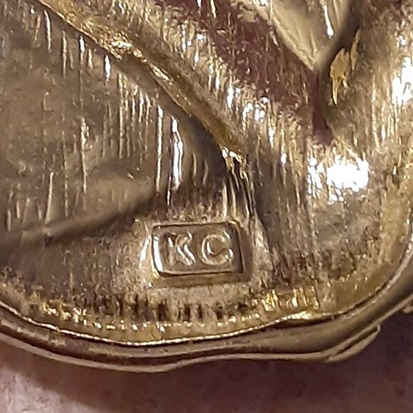 Necklace with KC stamp - Picture 6 of 7